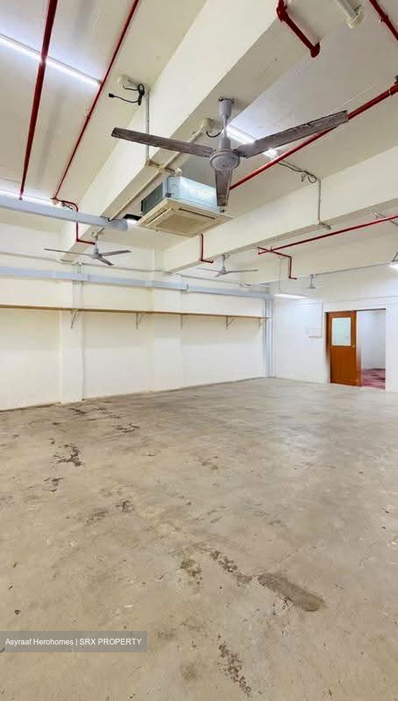 Kallang Place (D12), Factory #636297991